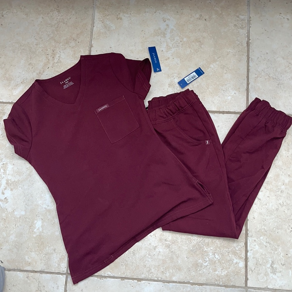 NWT JAANUU Scrub Set